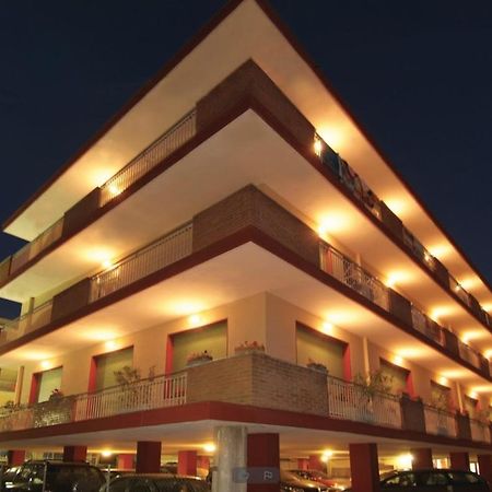 Hotel Jolanda Bellaria-Igea Marina Dış mekan fotoğraf