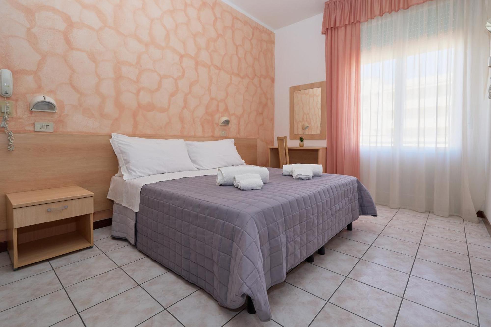Hotel Jolanda Bellaria-Igea Marina Dış mekan fotoğraf